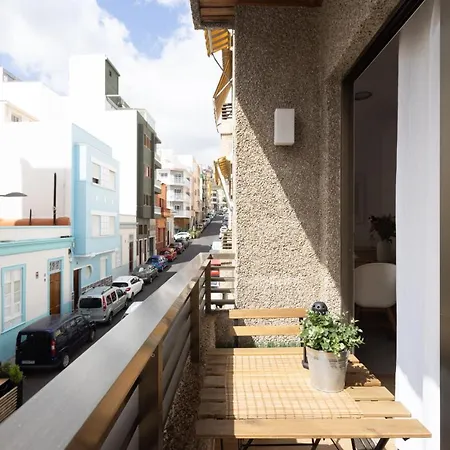 Home2book Design Black & White Cruz * Santa Cruz de Tenerife