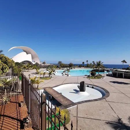 Home2book Design Black & White Cruz Lägenhet